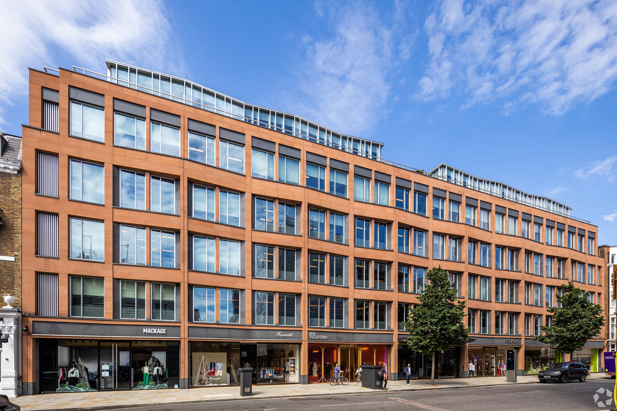 127-135 Sloane St, London for sale Primary Photo- Image 1 of 1