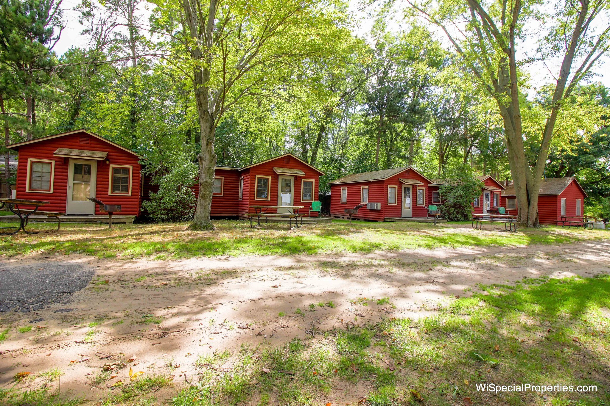 W505 Huron Bay Dr, Montello, WI 53949 Log Cabin Resort