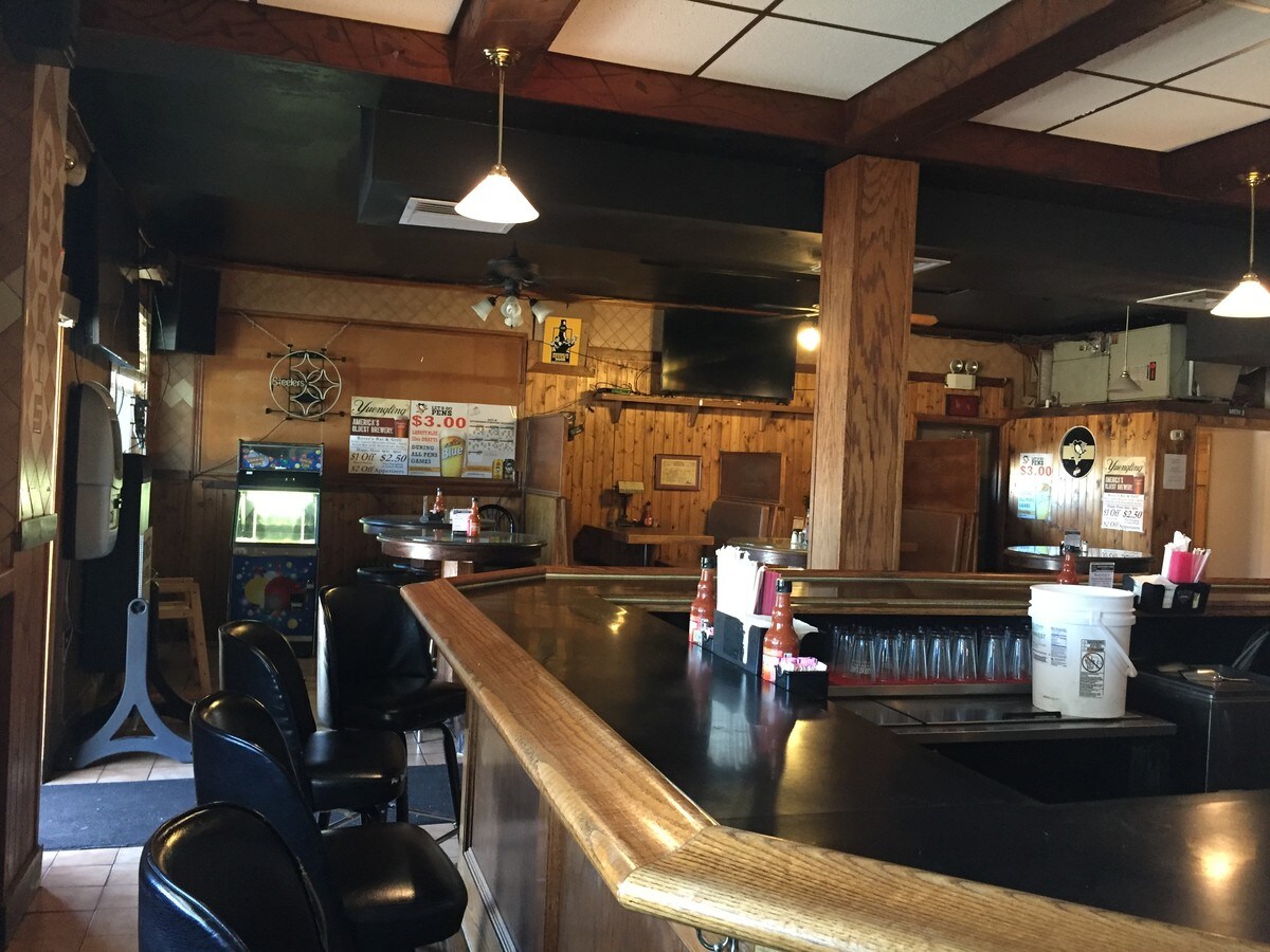 1201 Washington Ave, Carnegie, PA 15106