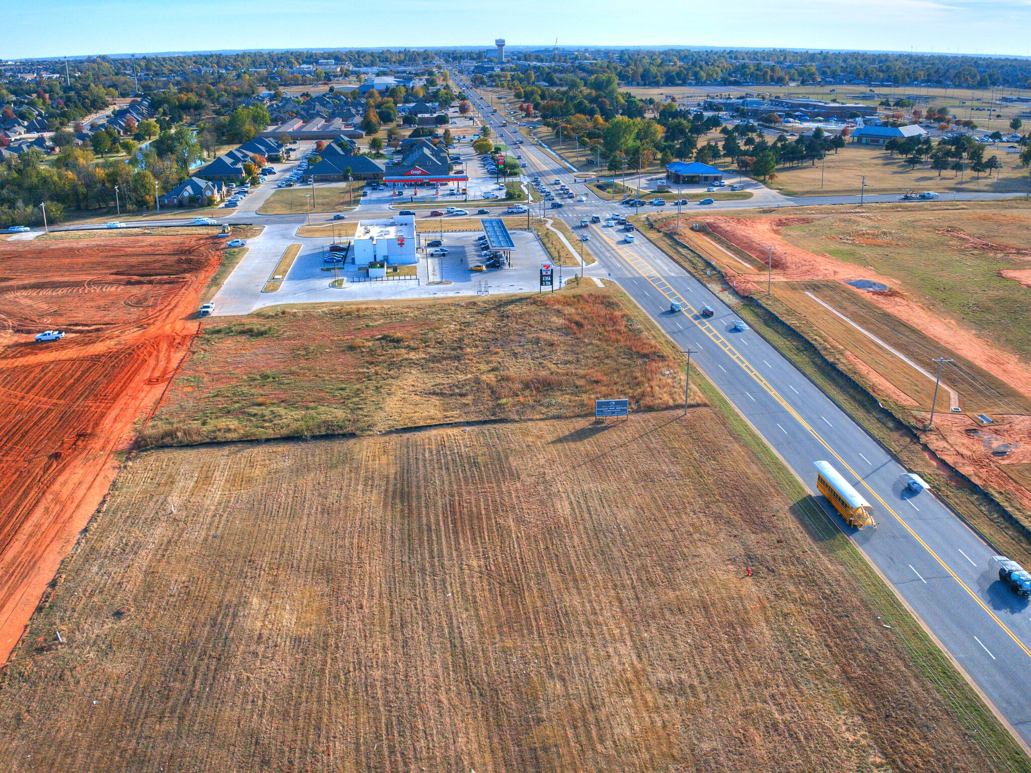 5700 Mustang rd, Mustang, OK for sale Primary Photo- Image 1 of 17