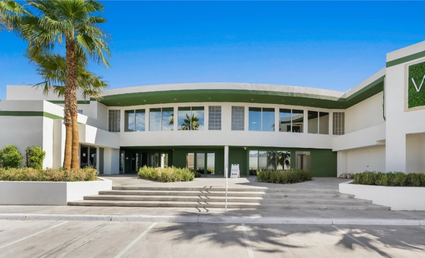 42650 Melanie Pl, Palm Desert, CA for lease Building Photo- Image 1 of 18