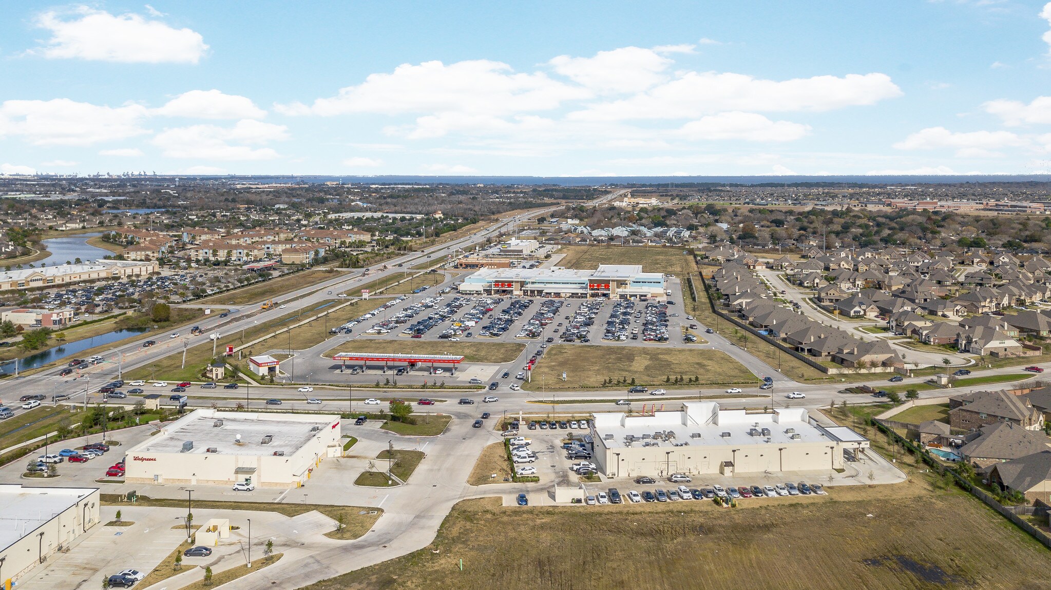 E League City Pkwy, League City, TX 77573 Parkway Commons