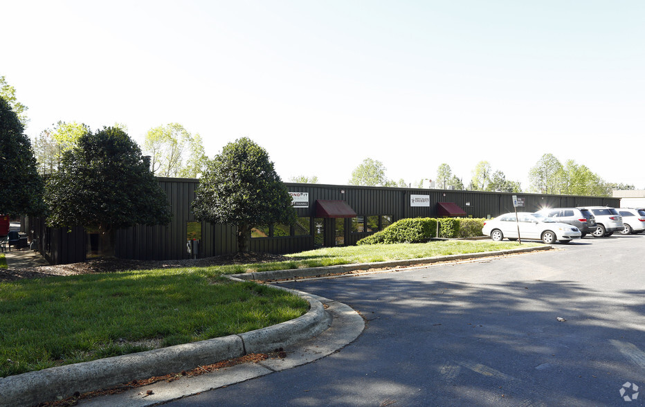 6241 Westgate Rd, Raleigh, NC for lease - Building Photo - Image 3 of 10