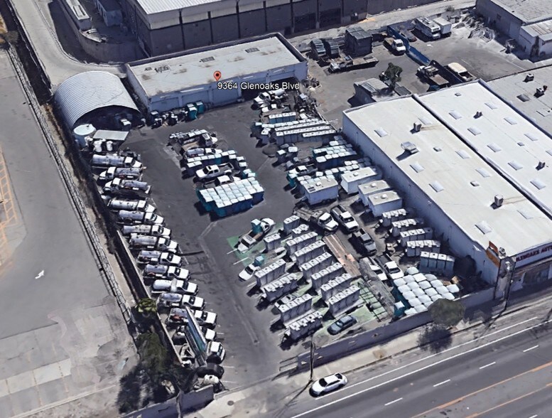 9364 Glenoaks Blvd, Sun Valley, CA 91352