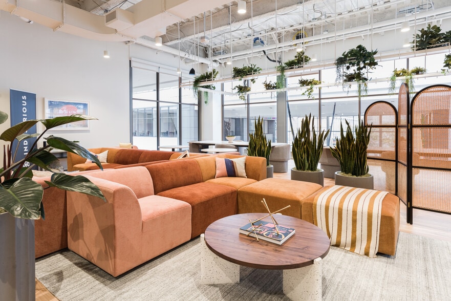 901-937 Market St, Philadelphia, PA for lease - Interior Photo - Image 3 of 9