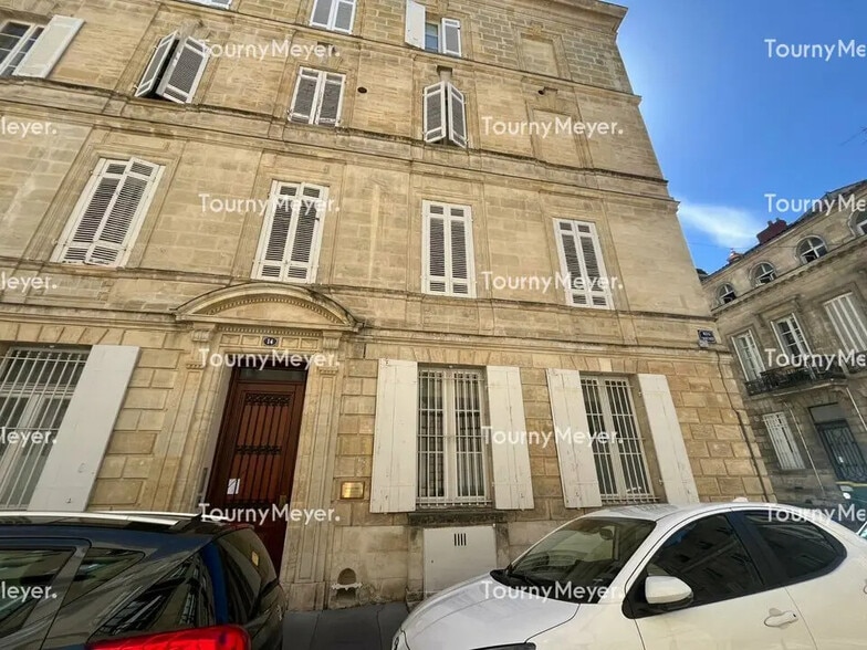 Office in Bordeaux for lease - Building Photo - Image 1 of 5