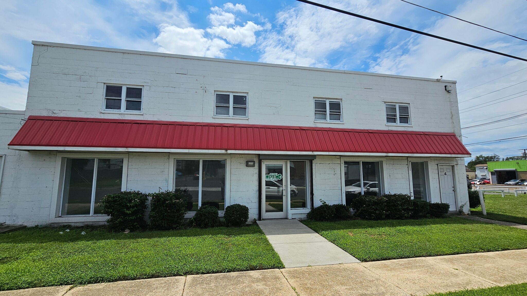 5910 S Crescent Blvd, Pennsauken, NJ for lease Interior Photo- Image 1 of 1