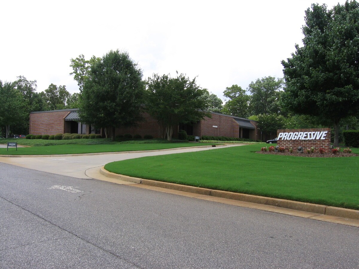 1030 Mitchell Bridge Rd, Athens, GA 30606