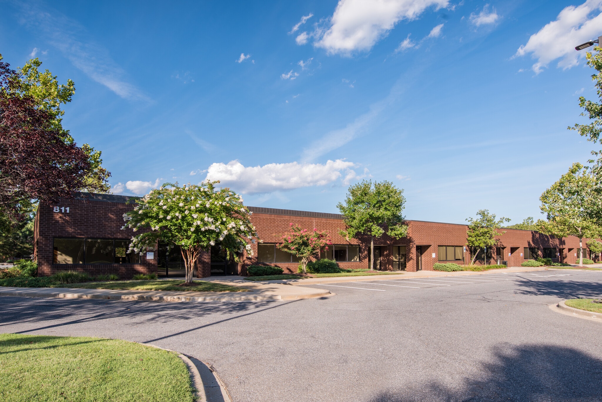 910 Cromwell Park Dr, Glen Burnie, MD for lease Building Photo- Image 1 of 2