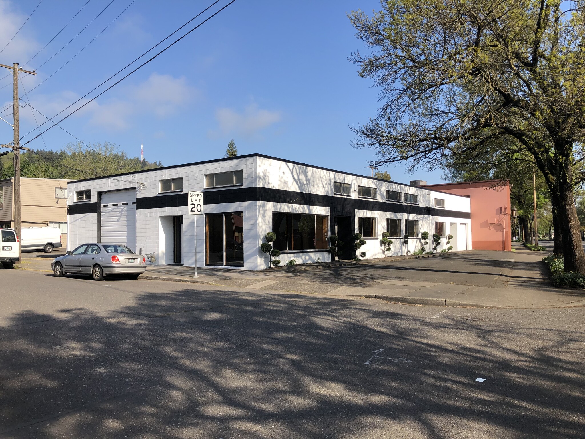 6565 S Macadam Ave, Portland, OR for sale Building Photo- Image 1 of 1