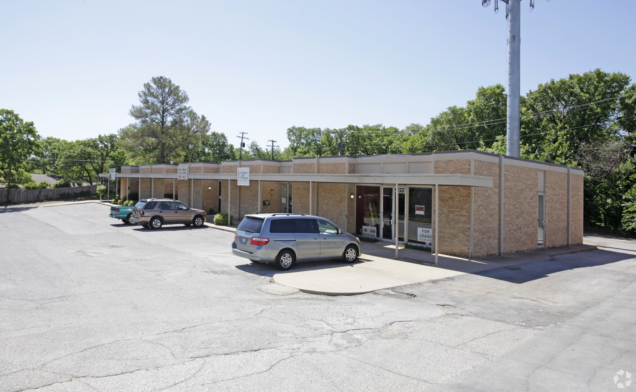 4215-4223 W Pipeline Rd, Euless, TX for sale Primary Photo- Image 1 of 1
