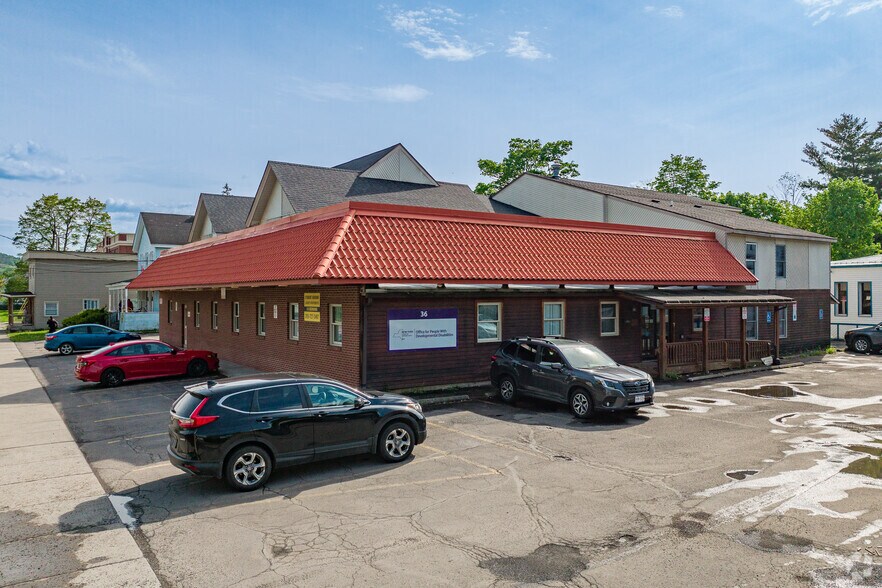 32-40 Owego, Cortland, NY for sale - Primary Photo - Image 1 of 1