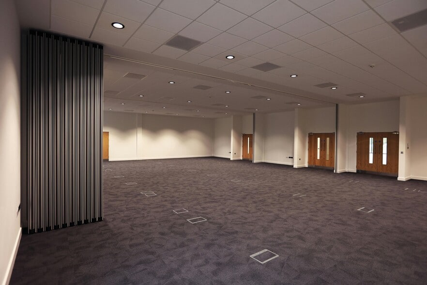 Westcott Venture Park, Westcott for lease - Building Photo - Image 3 of 13