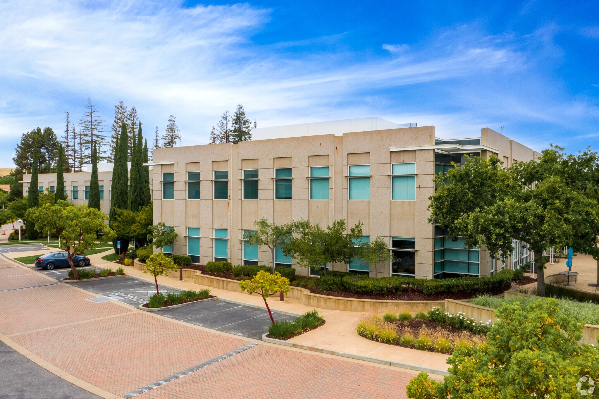 3301 Hillview Ave, Palo Alto, CA for lease Building Photo- Image 1 of 15