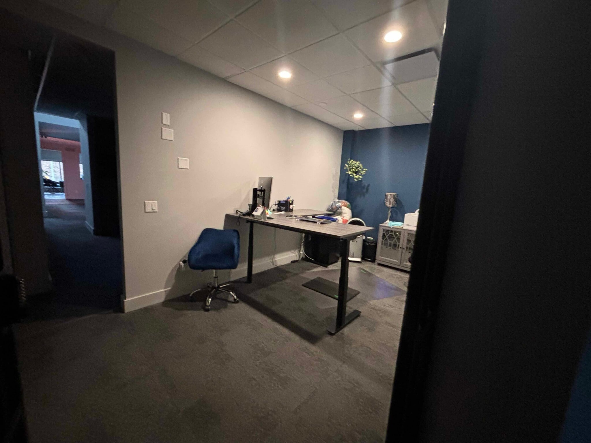 1455 Ellis St, Kelowna, BC for lease Interior Photo- Image 1 of 1