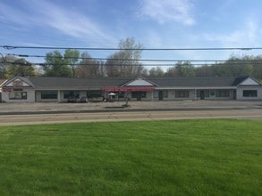 1488-1494 Liberty Rd, Youngstown, OH for lease Building Photo- Image 1 of 1
