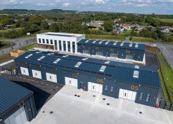 111 Gate Rd, Penygroes for lease - Building Photo - Image 2 of 6