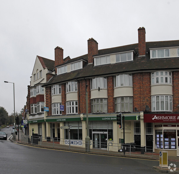 1-3 Finchley Ln, London for lease - Primary Photo - Image 1 of 2