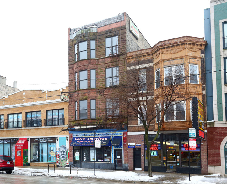 2743 W Division St, Chicago, IL for lease - Building Photo - Image 1 of 19