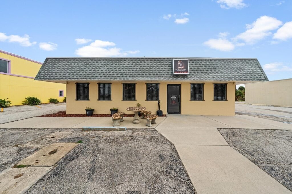 2006 S Atlantic Ave, Daytona Beach Shores, FL for sale Primary Photo- Image 1 of 19