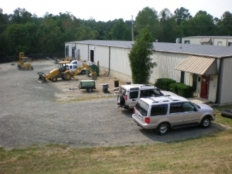 1020 Roberts Ln, High Point, NC for lease - Building Photo - Image 1 of 10