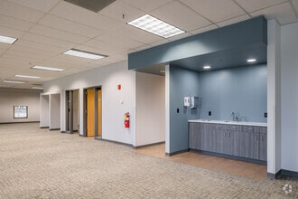 7650 Magna Dr, Belleville, IL for lease Interior Photo- Image 1 of 6