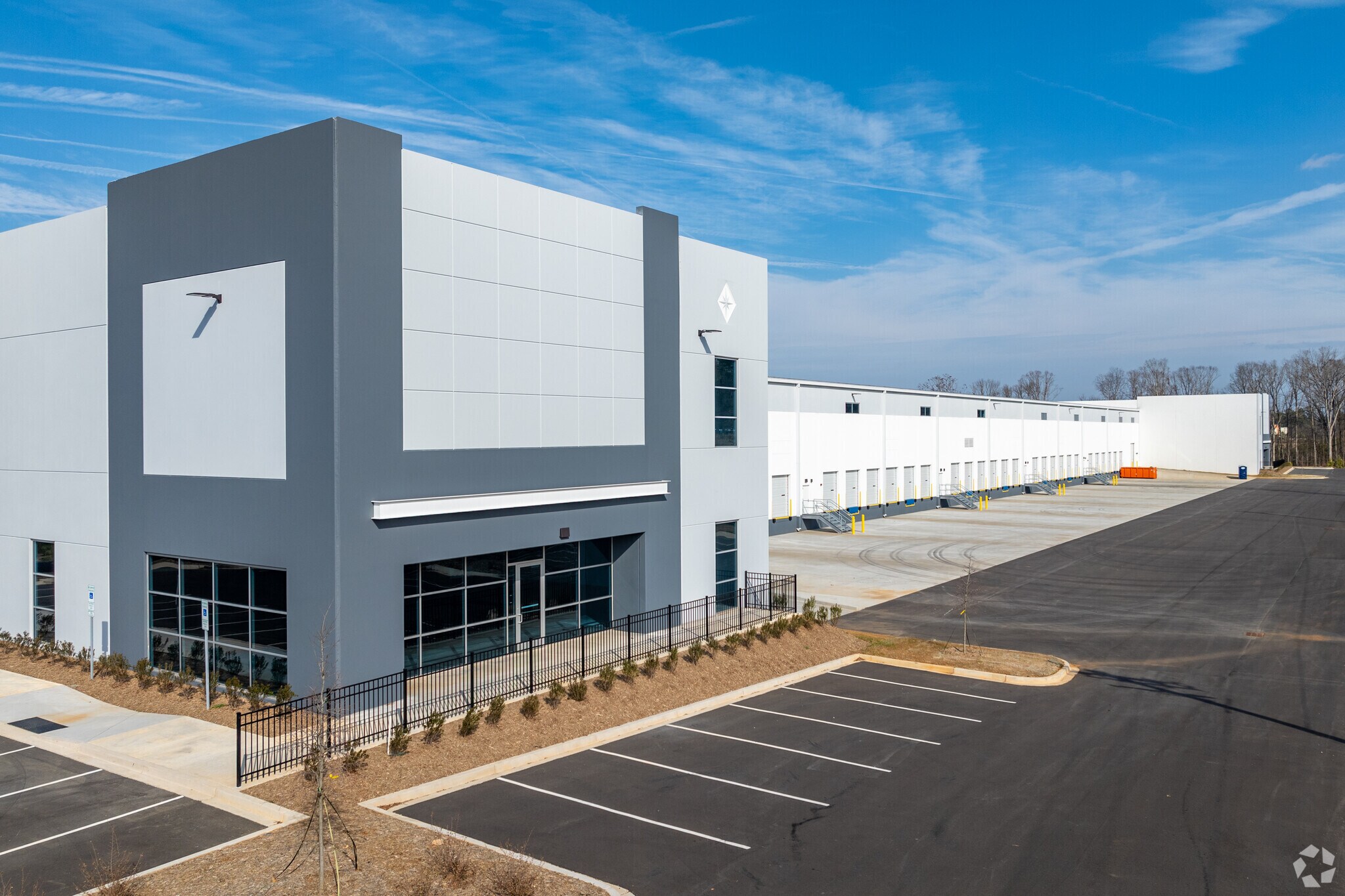 517 Kings Ridge Dr, Fort Mill, SC for sale Primary Photo- Image 1 of 1