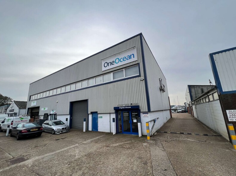 Quayside Rd, Southampton for sale - Primary Photo - Image 1 of 1