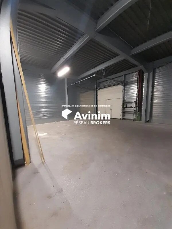 Flex in Saran for lease Interior Photo- Image 1 of 13