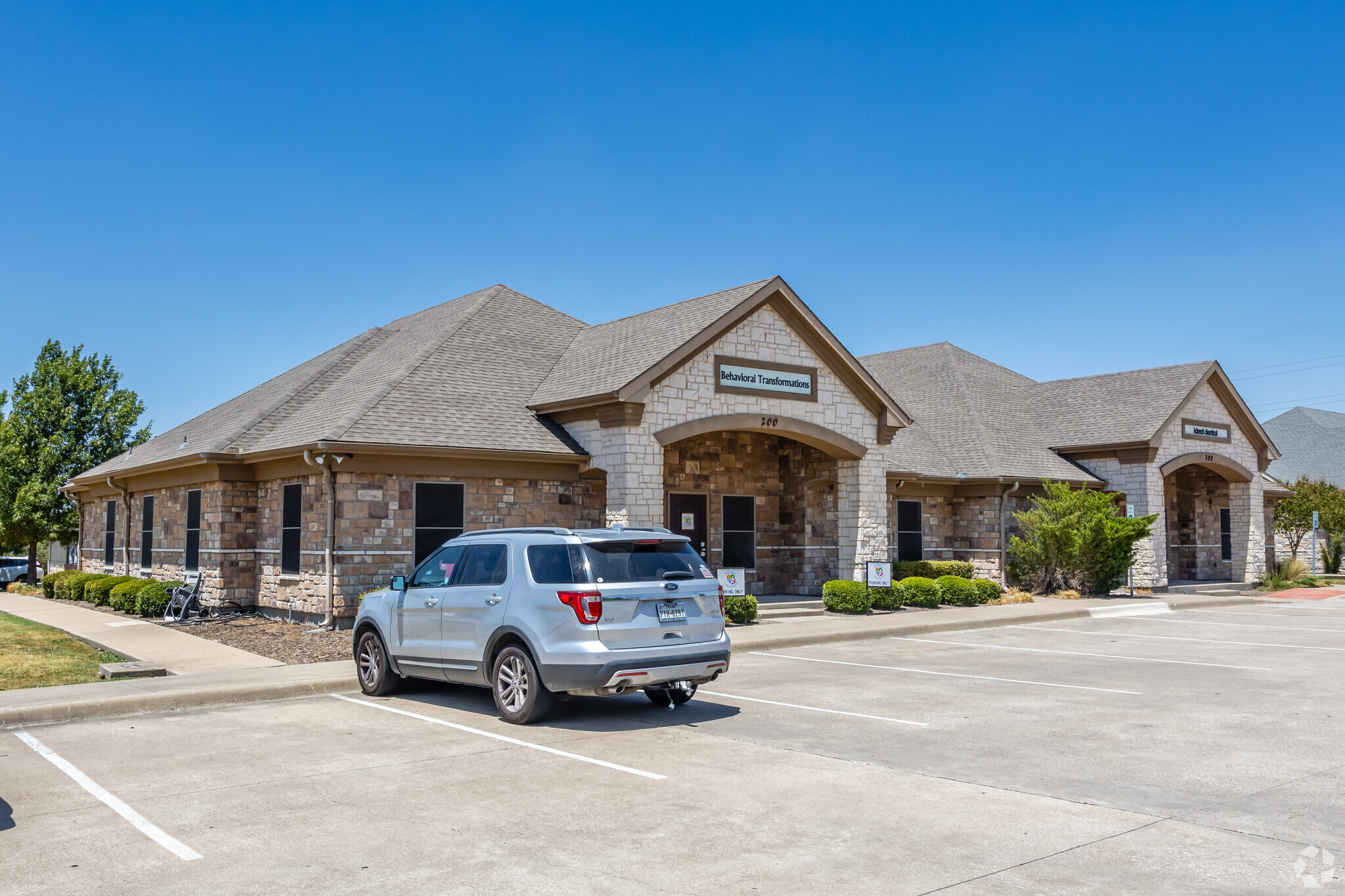 272 S Collins Rd, Sunnyvale, TX for sale Primary Photo- Image 1 of 1