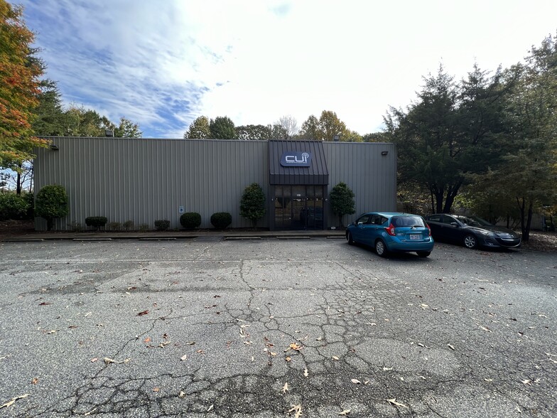 337 NC Hwy 68, Greensboro, NC for sale - Building Photo - Image 1 of 14