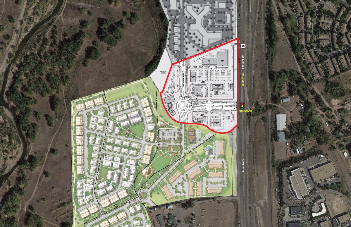 Santa Fe & Mineral, Littleton, CO 80120