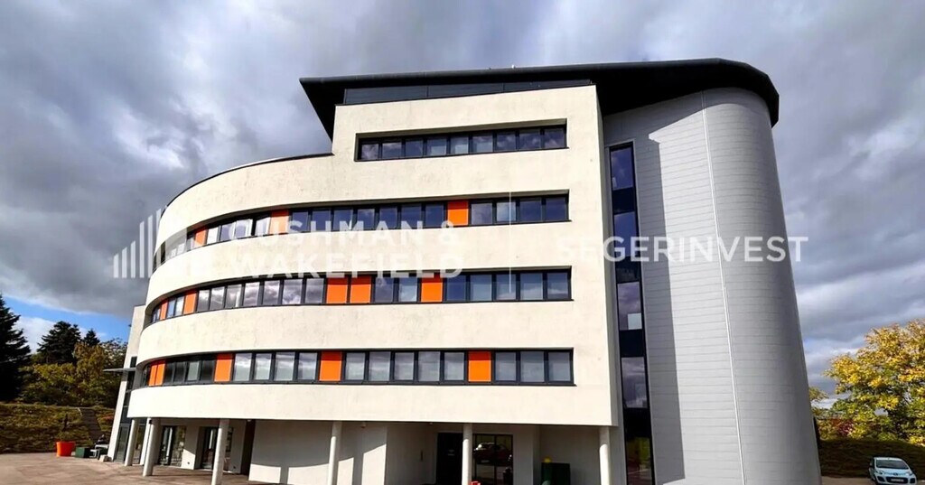 Location Bureaux 1 623 m² - Photo 1