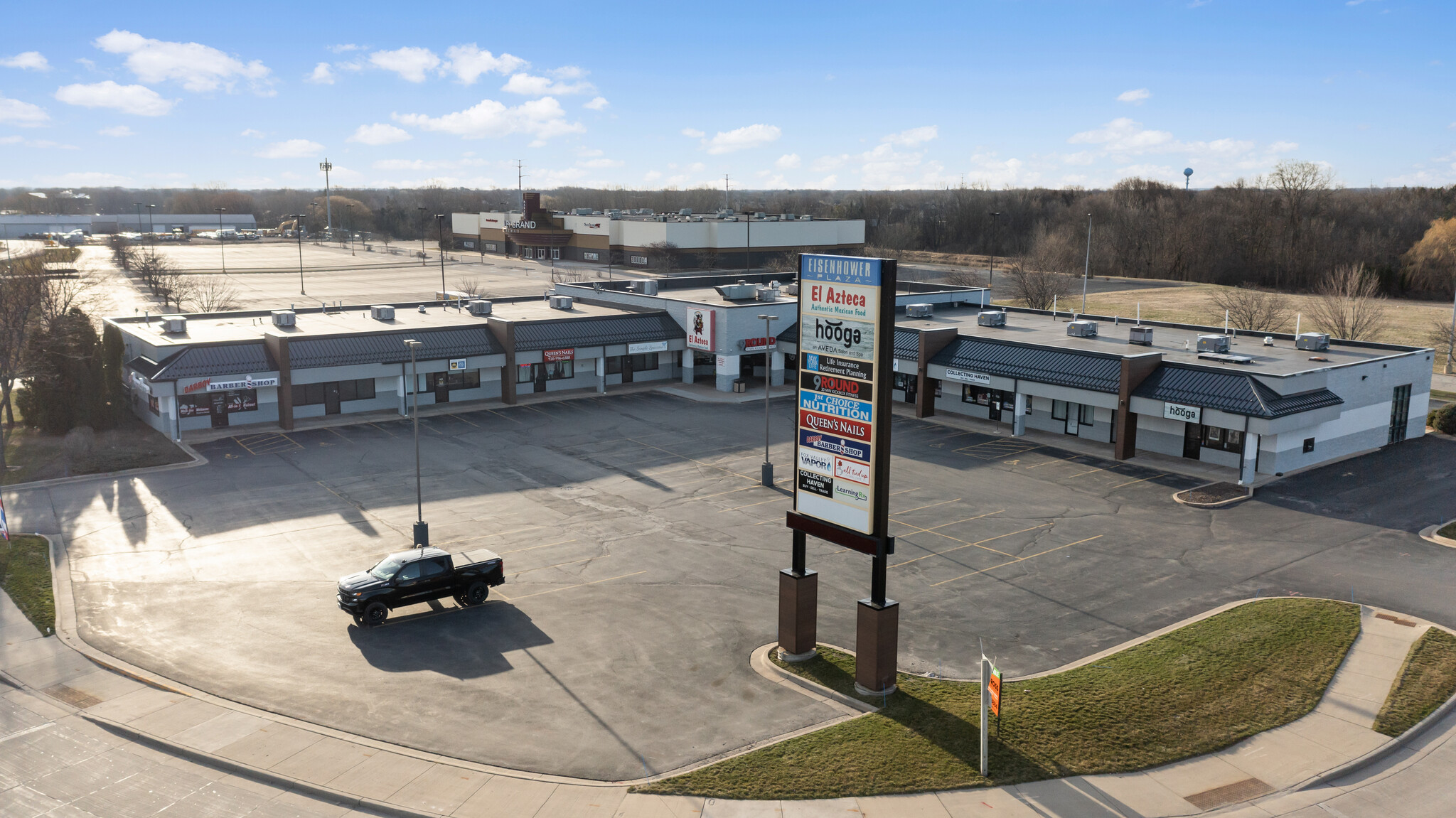 N474 Eisenhower Dr, Appleton, WI for lease Building Photo- Image 1 of 9