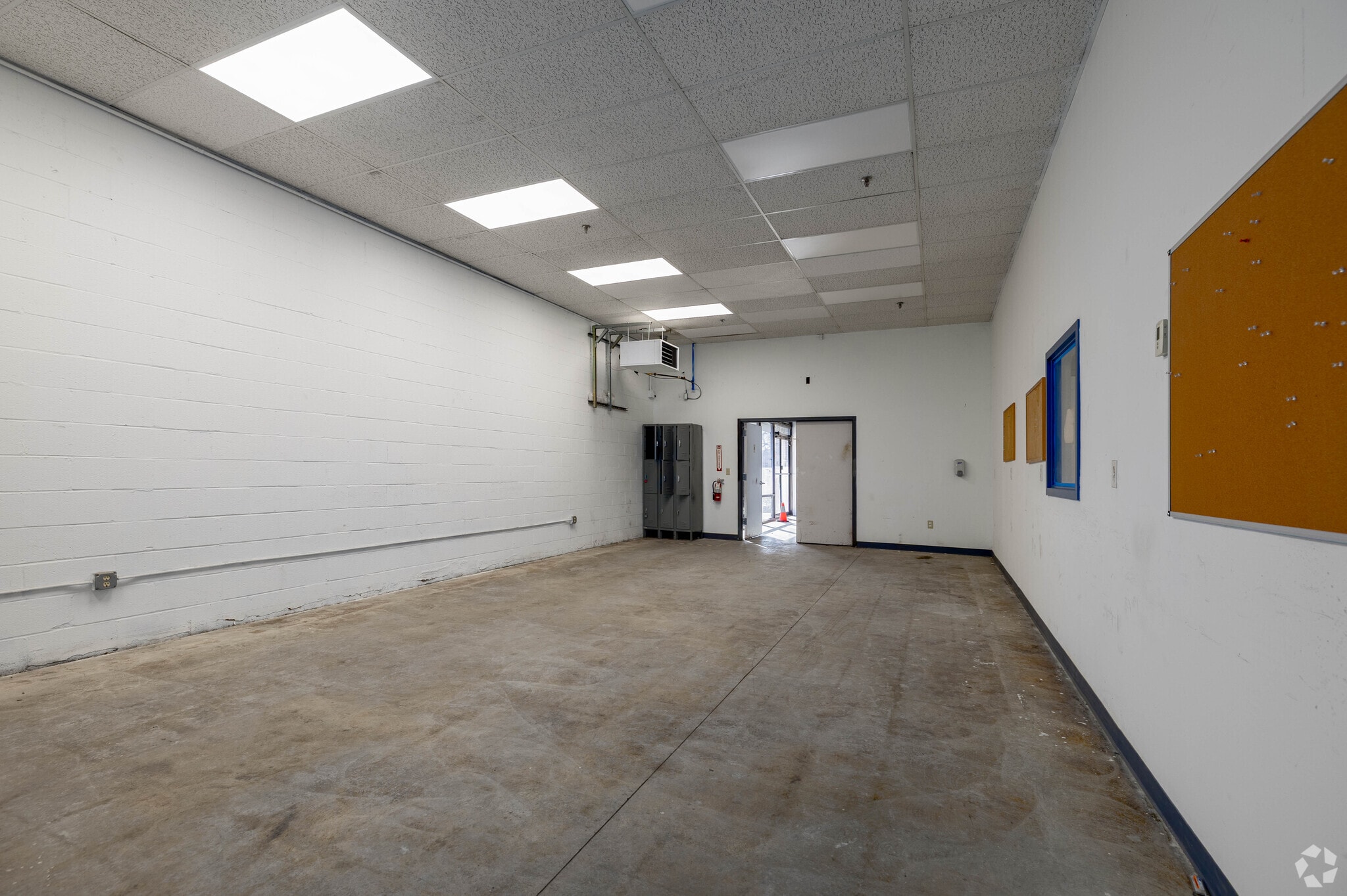 8221 Preston Ct, Jessup, MD for lease Interior Photo- Image 1 of 7