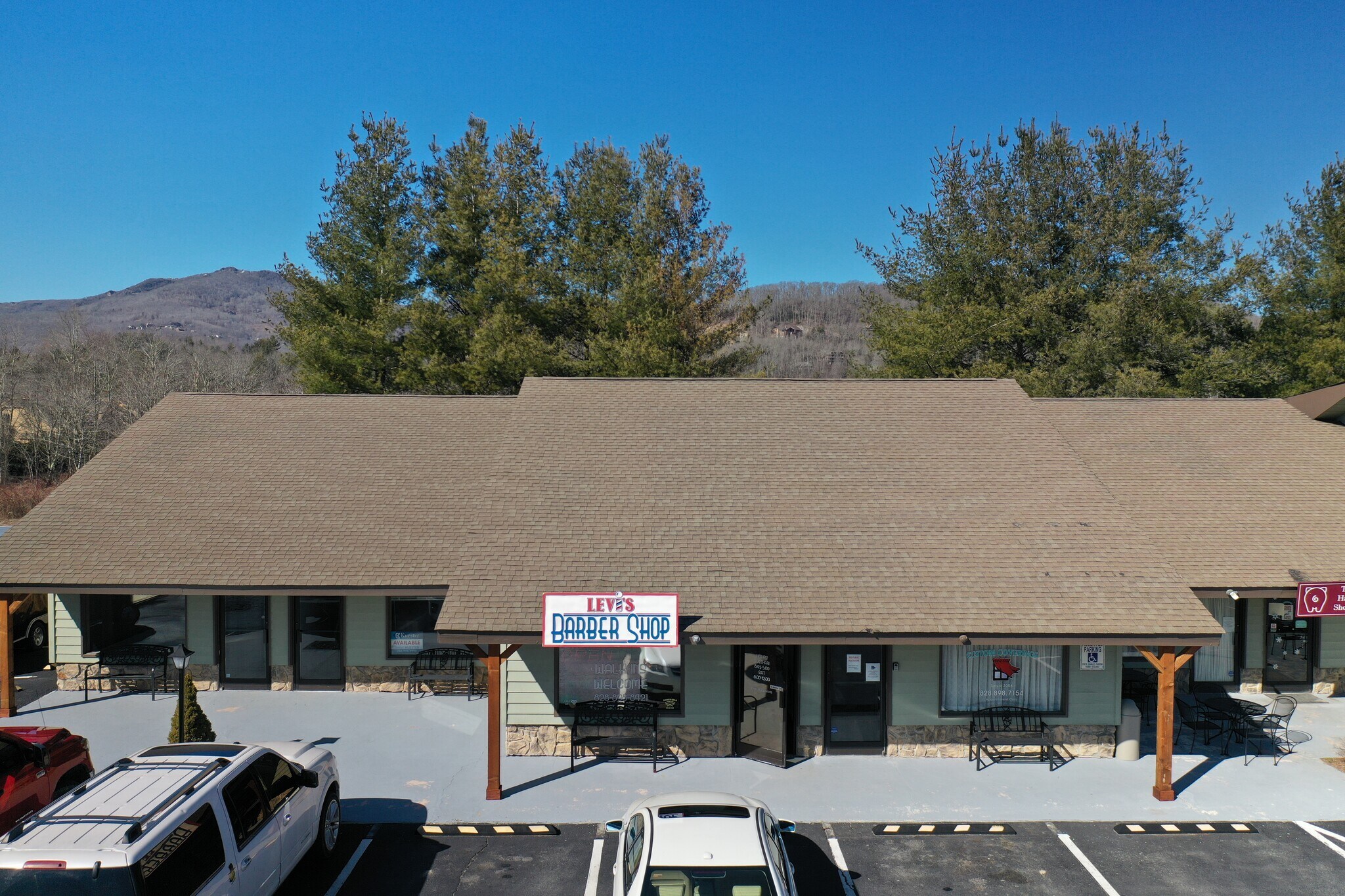 100 High Country Sq, Banner Elk, NC 28604 Retail for Lease
