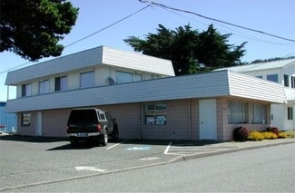 More details for 94181 4th St, Gold Beach, OR - Office for Sale