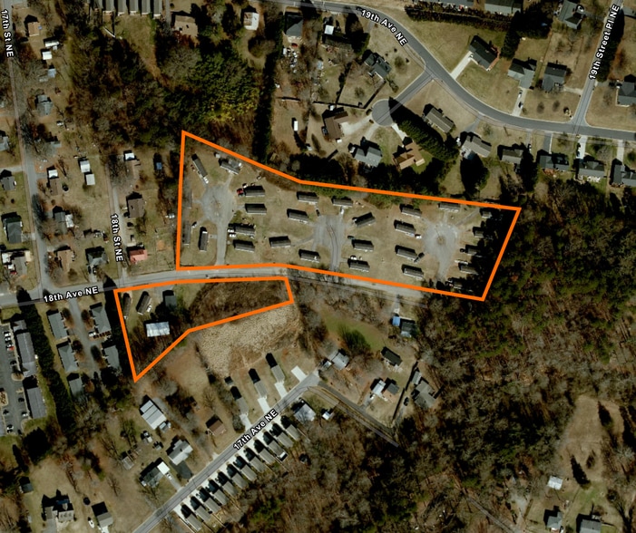 1810 18th Ave NE, Hickory, NC for sale - Building Photo - Image 2 of 13