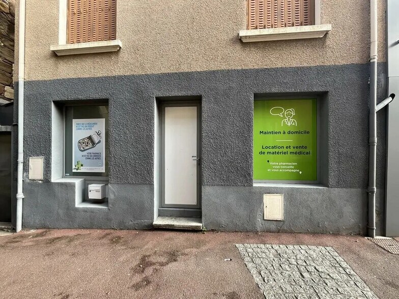 Retail in Chasselay for sale - Building Photo - Image 3 of 9