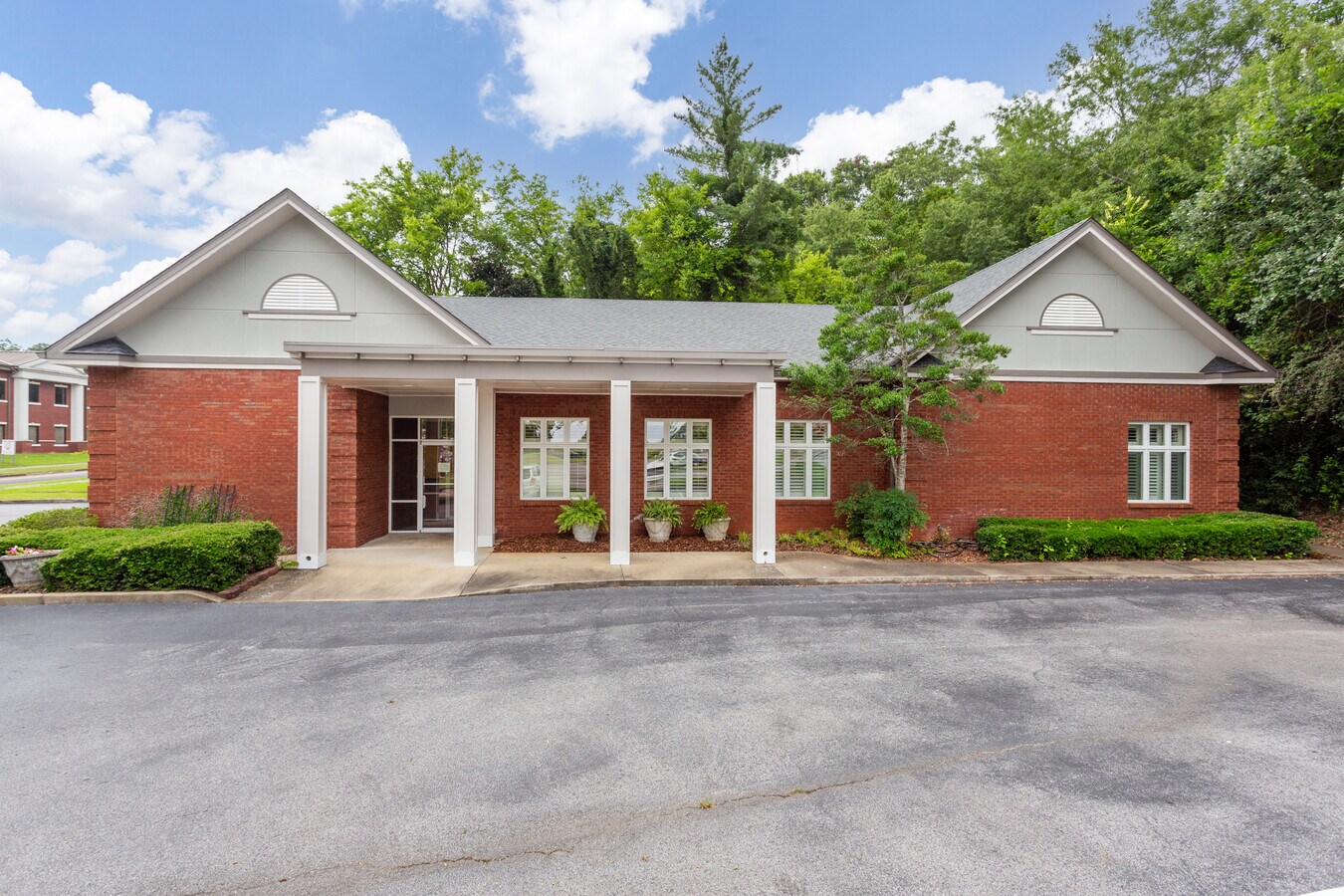 1901 Leighton Ave, Anniston, AL 36207 Office for Sale