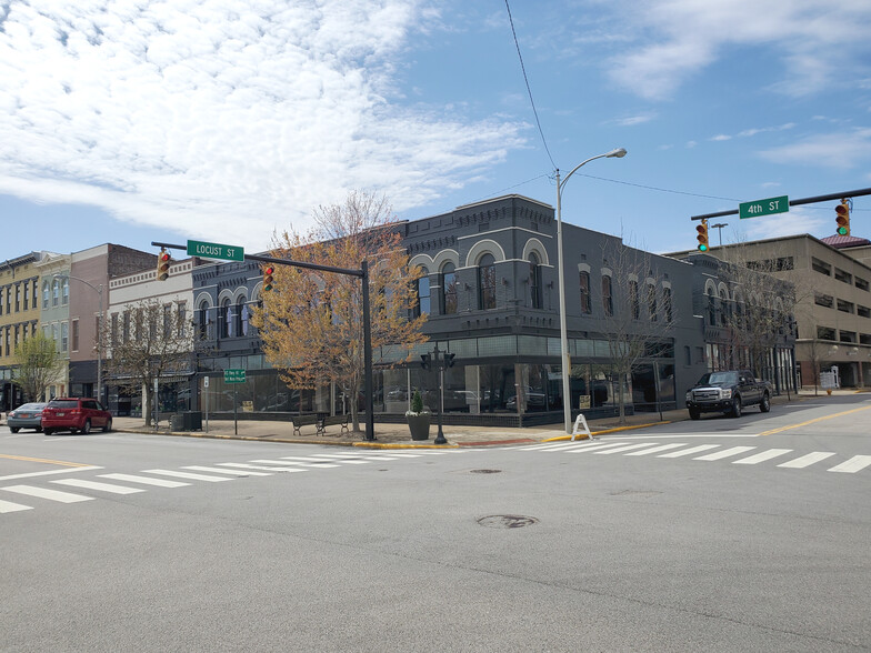 101 SE 4th St, Evansville, IN for sale - Building Photo - Image 1 of 1