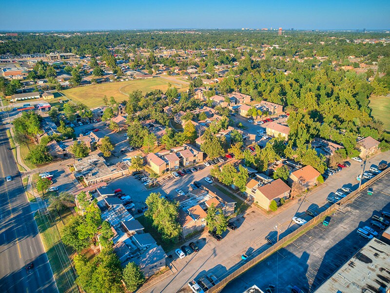1900 N Rockwell Ave, Bethany, OK for sale Building Photo- Image 1 of 1