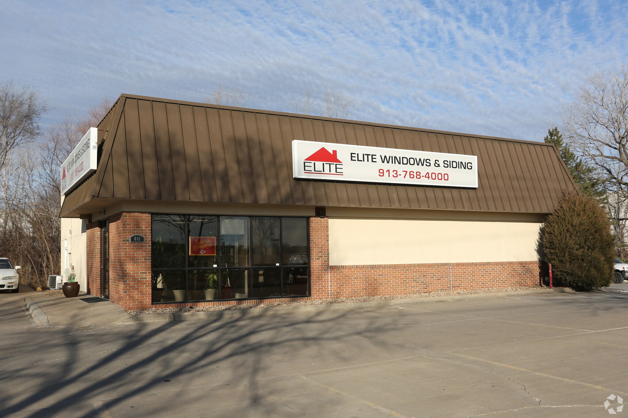 401 N Ridgeview Rd, Olathe, KS for sale Primary Photo- Image 1 of 1