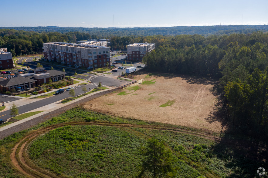 7226-7312 N Tryon St, Charlotte, NC for sale - Building Photo - Image 1 of 1