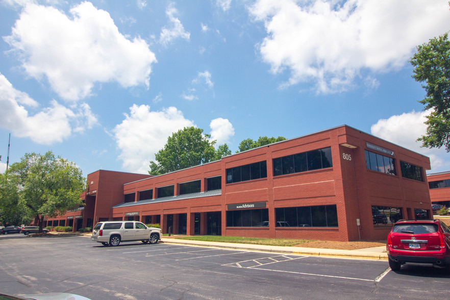 805-811 Spring Forest Rd, Raleigh, NC for lease - Building Photo - Image 1 of 6