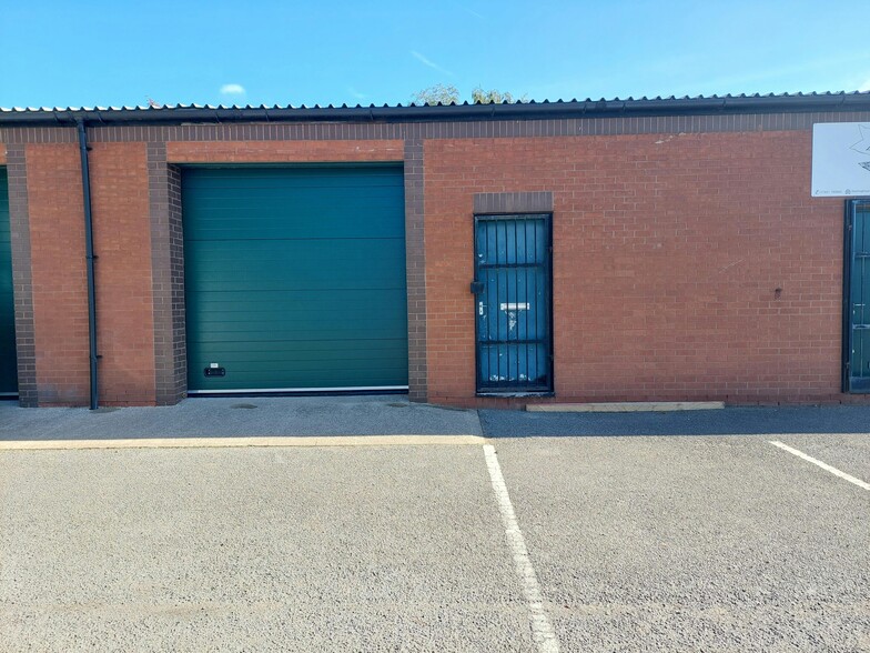 Bawtry Rd, Doncaster for lease - Building Photo - Image 1 of 5