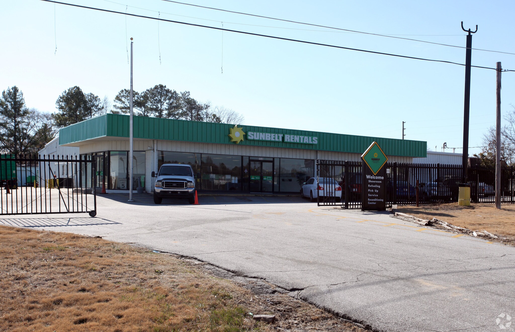 1540 Iris Dr, Conyers, GA for sale Primary Photo- Image 1 of 1