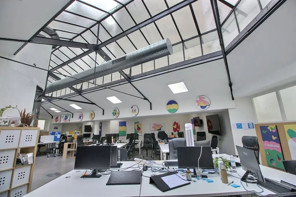 27 Rue De Citeaux, Paris for lease Building Photo- Image 1 of 12