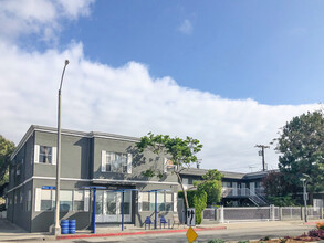 2912-2922 Pico Blvd, Santa Monica, CA for lease Building Photo- Image 2 of 5