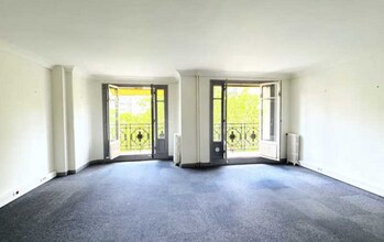 98 Rue De Sèvres, Paris for lease Interior Photo- Image 1 of 5